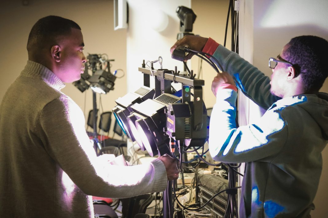 The Future of Patient Care: Why Hospitals Are Turning to Multi-Tasking Medical Robots.